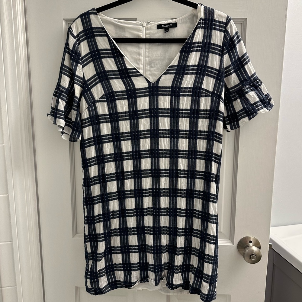 Madewell navy blue gingham dress with ruffle sleeve